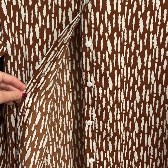 Patterned Blouse - Picture 3 of 5